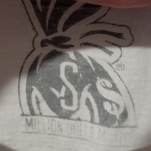 Million Dolla Motive Streetwear “Tupac Shakur” Caracture T-Shirt Size Small - Picture 4 of 5